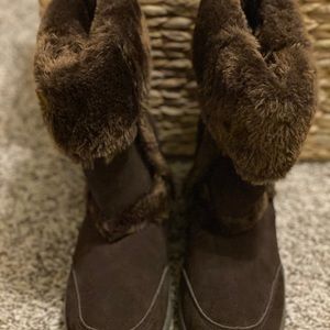 Plush Winter Boots
